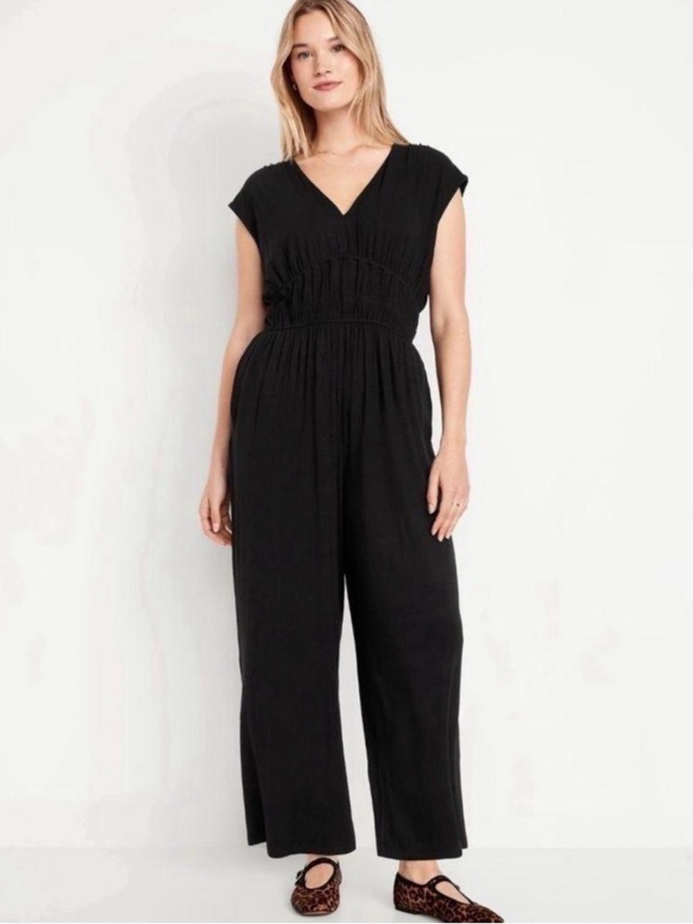 Old Navy Black V-Neck Wide-Leg Jumpsuit